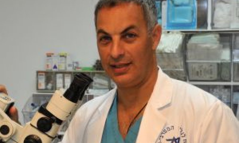 ד"ר אייל סלע [צילום: רוני אלברט-צילום רפואי]