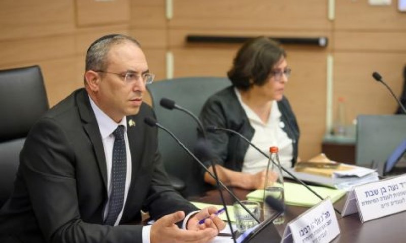 רביבו. "לא מתכוון להרפות" [צילום: נועם מושקוביץ/דוברות הכנסת]