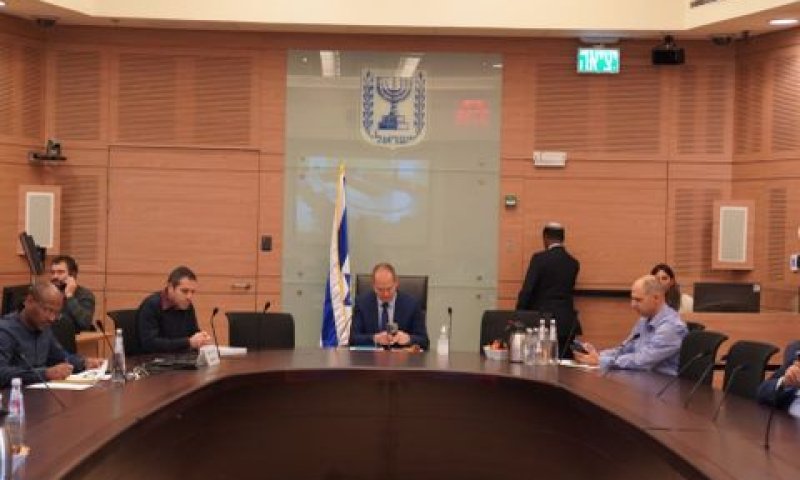 הדיון בוועדת הכספים הזמנית [צילום: דוברות הכנסת, שמוליק גרוסמן]
