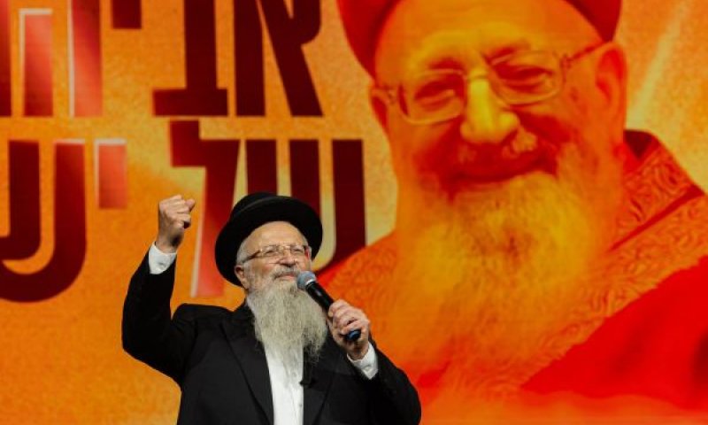 הרב שמואל אליהו. מי שלא עיוור - רואה [צילום: חיים טויטו]