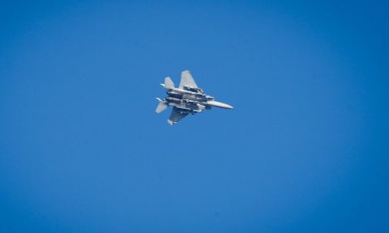 מטוס קרב של חיל האוויר בדרך לתקיפה בעזה [צילום: ג'מאל אוואד/פלאש 90]
