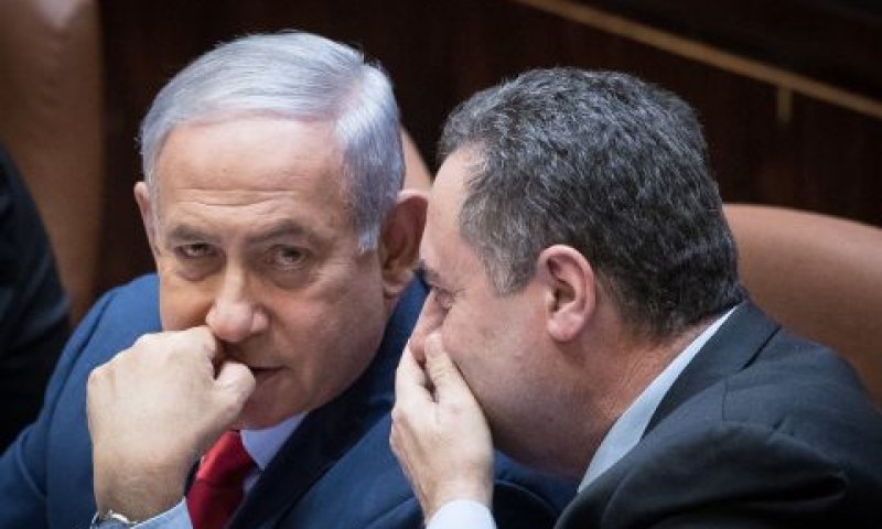 כ"ץ, נתניהו. החלטה קריטית למשק [צילום: יונתן זינדל, פלאש 90]