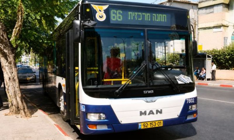 קו 66. משרד התחבורה שותק [צילום: אברהם שטרן]