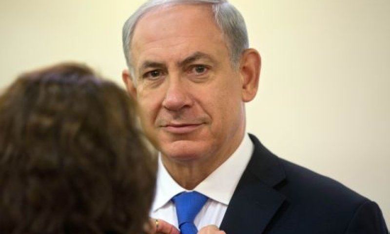 מס שפתיים. נתניהו [צילום: AP]