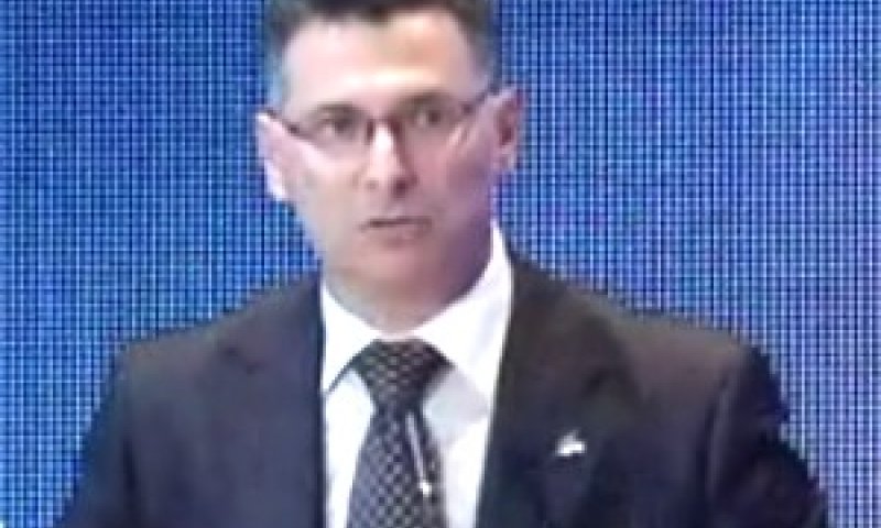 גדעון סער. "מאות תקנים"