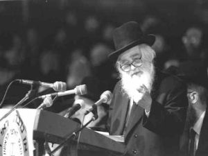 [הרב שך. נוטה יותר לצד האידישקייט. צילום: צביקה ישראלי, לע"מ]
