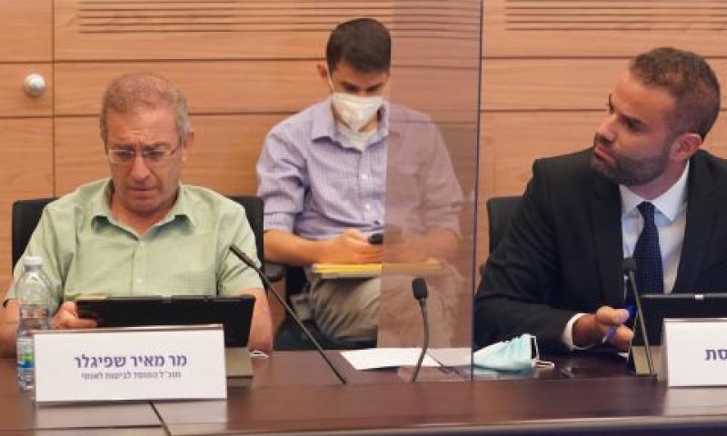 מאיר שפיגלר. נקבעו סכומים בגין פיצוי נפגע אחד או יותר במשפחה [צילום: יהונתן סמייה/דוברות הכנסת]
