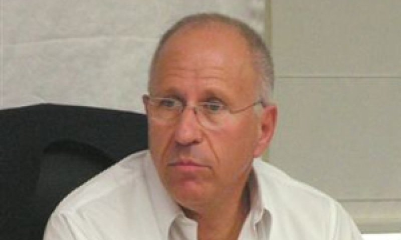 שני: המדינה פתחה הענף לתחרות - ונעלמה מהשטח לפני היישום