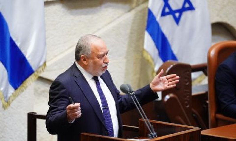 ליברמן. עולה להתקפה מול נתניהו [צילום: דוברות הכנסת, עדינה ולמן]