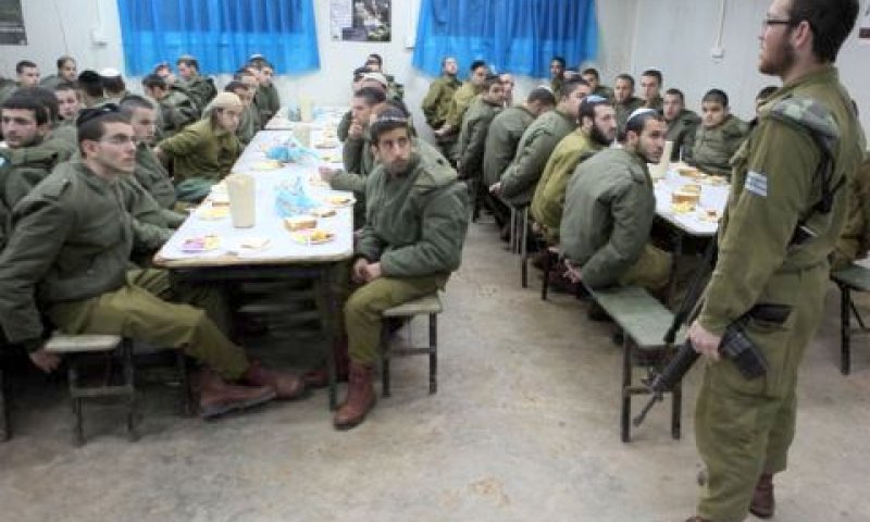 טירונים בגדוד נצח יהודה [צילום: פלאש 90]