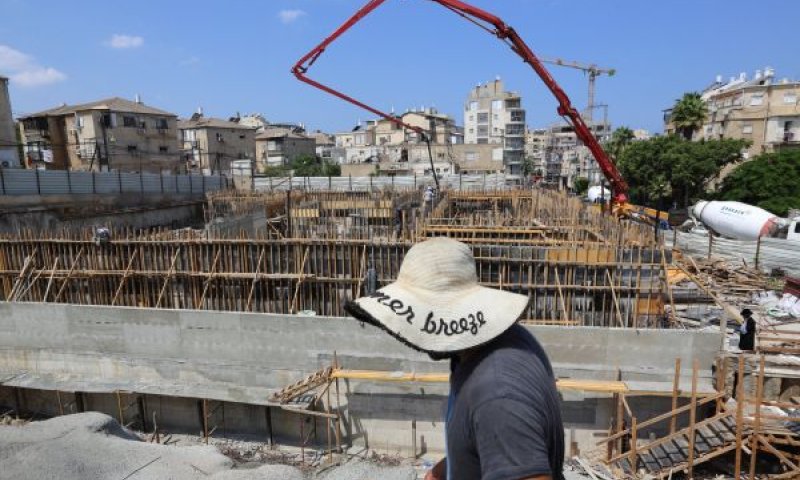 בני ברק. מובילה בישראל בזמינות דירות חדשות [צילום: יעקב נעמי/פלאש 90]