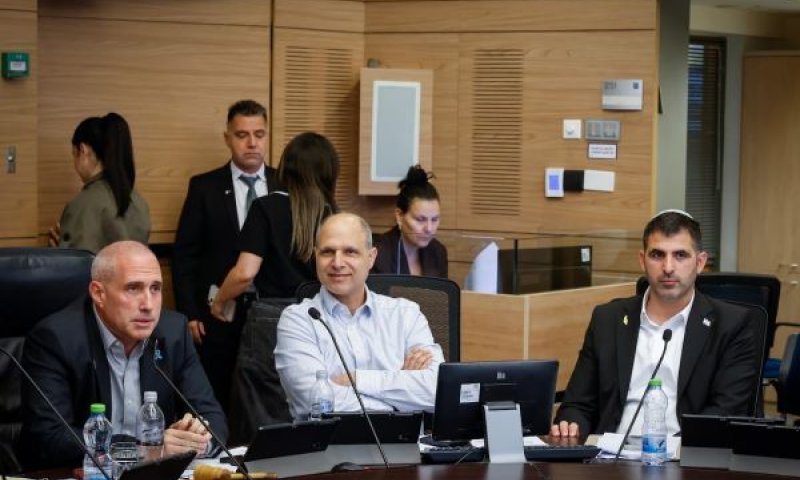 הקרב על כאן עולה שלב [צילום: נועם מושקוביץ/דוברות הכנסת]