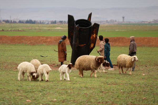 טיל אירני ליד העיר קמישלי, סוריה [צילום: בדרחאן אחמד/AP]