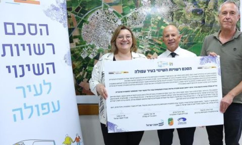 דן שנבך, אבי אלקבץ ומיכל פרנק [צילום: עדי דינר]