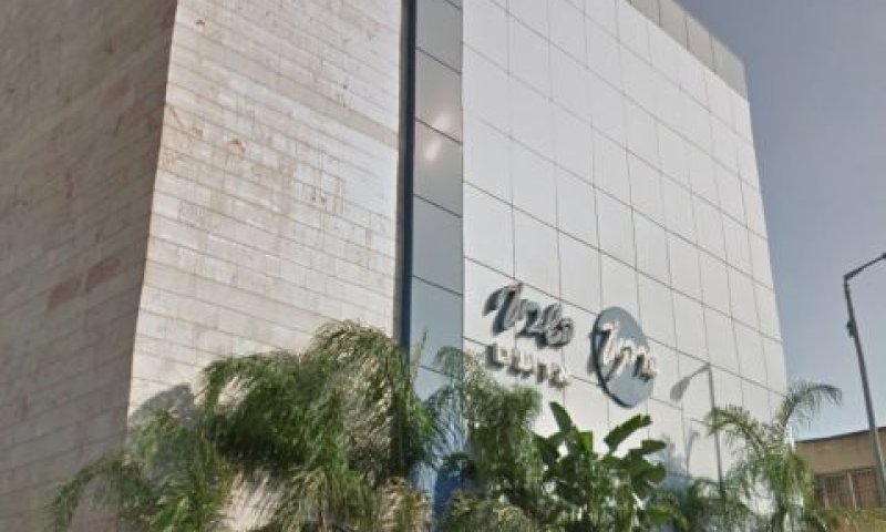 אולם הרקיע השביעי. אנטי ציונות בחסות העירייה? [צילום: סטריט וויו]