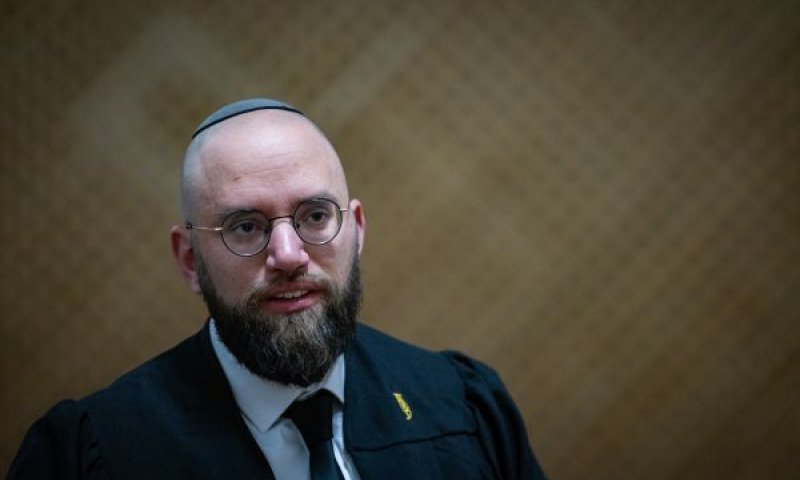 פטר. מזהיר מתחלופה של ממלאי מקום [צילום: חיים גולדברג, פלאש 90]
