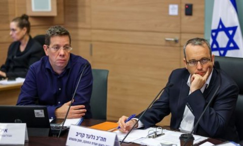 יו"ר הוועדה גלעד קריב [צילום: נועם מושקוביץ/דוברות הכנסת]