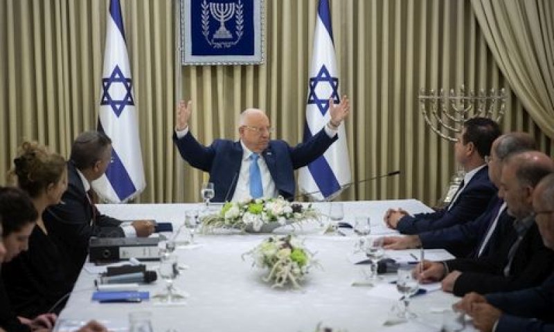 לא בשם בל"ד. הרשימה המשותפת בבית הנשיא [צילום: יונתן זינדל/פלאש 90]
