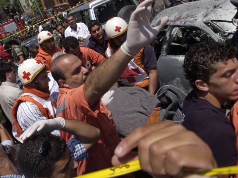 לאחר הפיצוץ [AP]