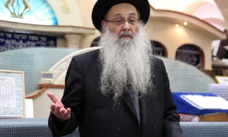 הרב מאיה. תפילות לרפואתו [צילום: דוד כהן/פלאש 90]
