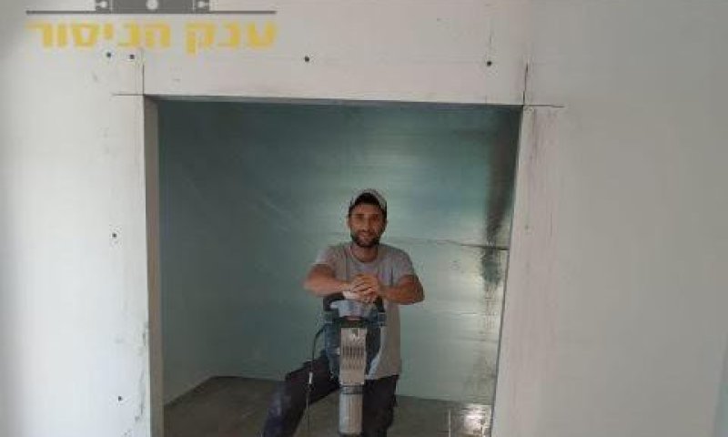 [צילום: ענק הבטון]