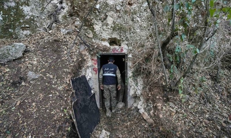 מנהרות שחפר חיזבאללה עדיין קיימות בדרום לבנון [צילום: בילאל חוסיין, AP]