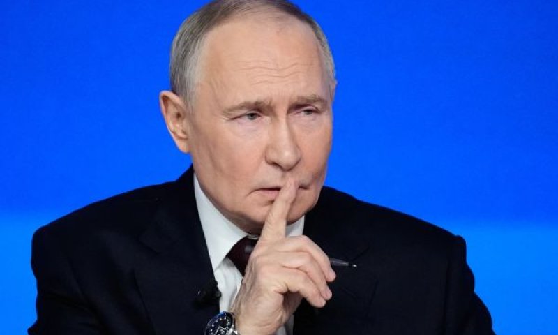 [צילום: AP/Pavel Bednyakov]
