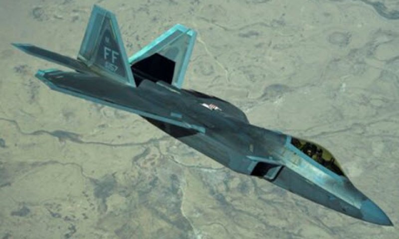 F-22 Raptor [צילום: Staff Sgt. Chris Drzazgowski/U.S. Air Force via AP]