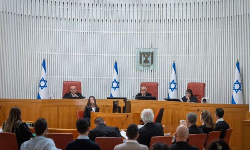 כנפי-שטייניץ, גרוסקופף, שטיין. השר חייב לכנס את הוועדה [צילום: חיים גולדברג/פלאש 90]