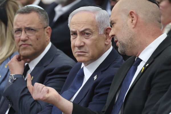 [צילום: אביר סולטן/AP]