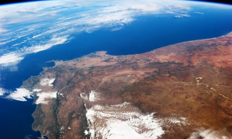 בלב המחלוקת: שני פרויקטים בדרום אפריקה [צילום: נאס"א]