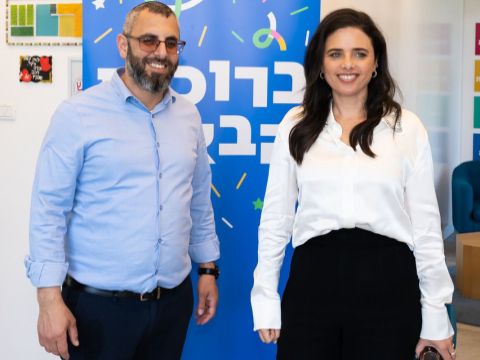 שקד עם ר"ע חריש יצחק קשת [צילום: מור שקיפי לאטי]