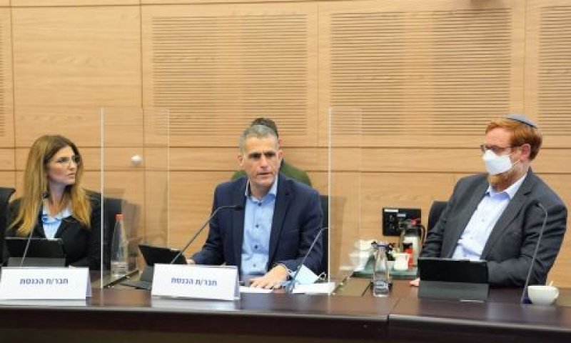 יהודה גליק, מוסי רז, לימור מגן תלם [צילום: דני שם-טוב/דוברות הכנסת]