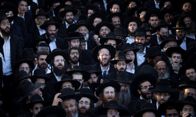 מגמה של השכלה והשתלבות בחברה [צילום: יונתן זינדל/פלאש 90]