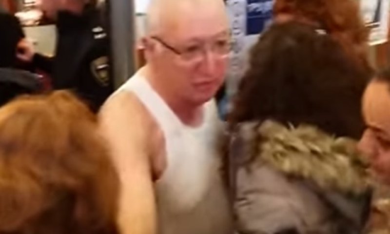 ח"כ טרכטנברג מתפשט במחאת החצאיות