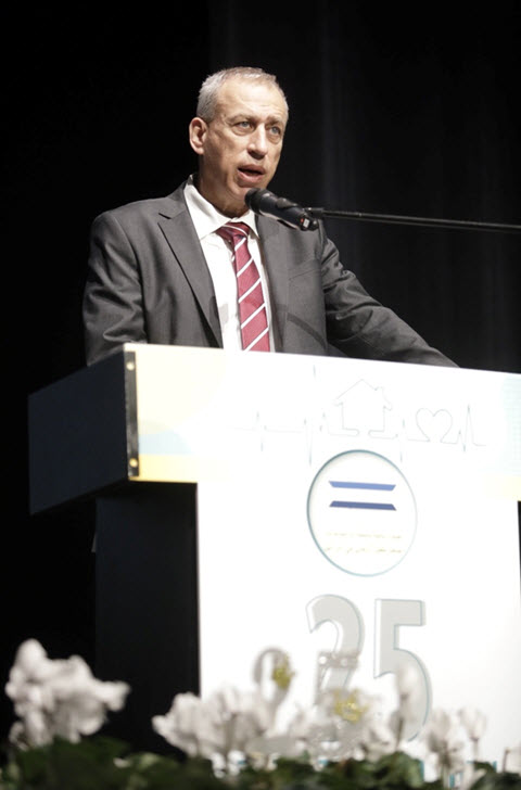 נחמן אש [צילום: יעל צור והאגודה לזכויות החולה]
