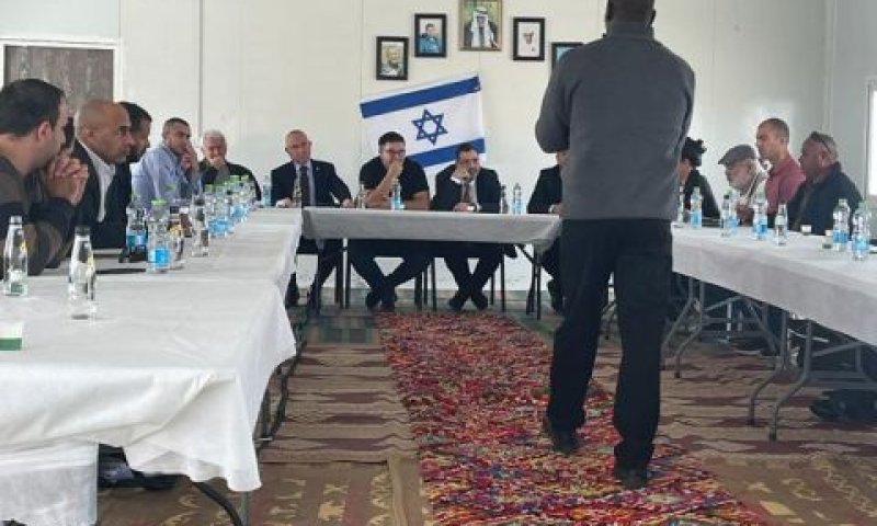 חברי הכנסת בביקור בישובי הבדואים [צילום: דוברות הכנסת]