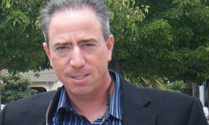 לירון פטרושקה [צילום: שלומי רוזנפלד, מתוך ויקיפדיה]
