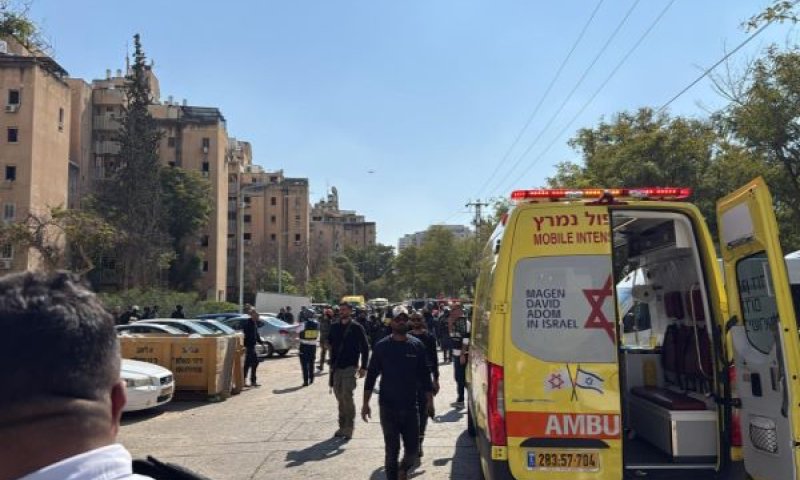 זירת הנפילה בבאר שבע [צילום: תיעוד מבצעי מד"א]