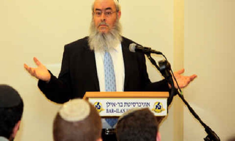 הרב חנניה צ'ולק