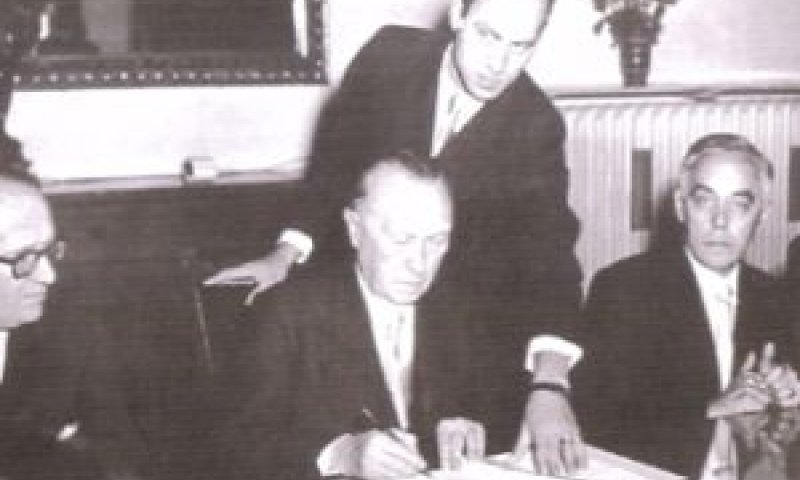 [צילום: אוסף העמותה למורשת משה שרת]