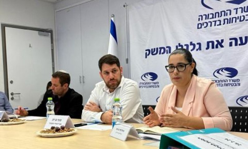 מיכל קלה בן-חמו, משה בן-זקן, נתנאל אייזק
