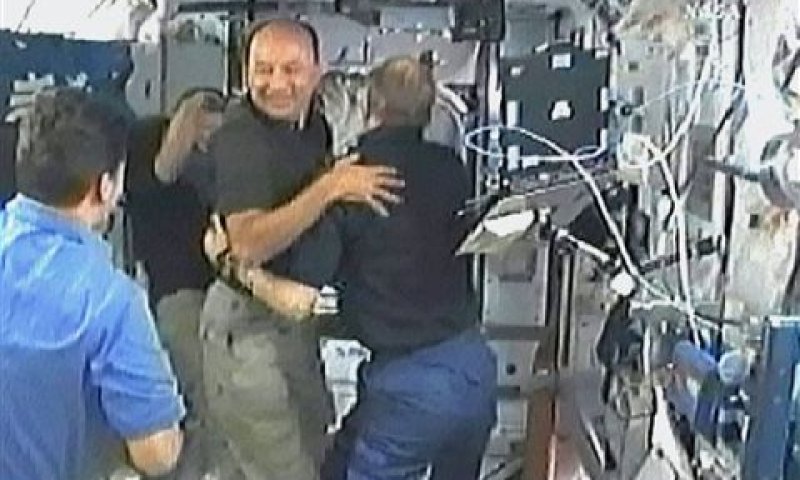 תחנת החלל נתקלה בבעיה קטנה [צילום: AP]