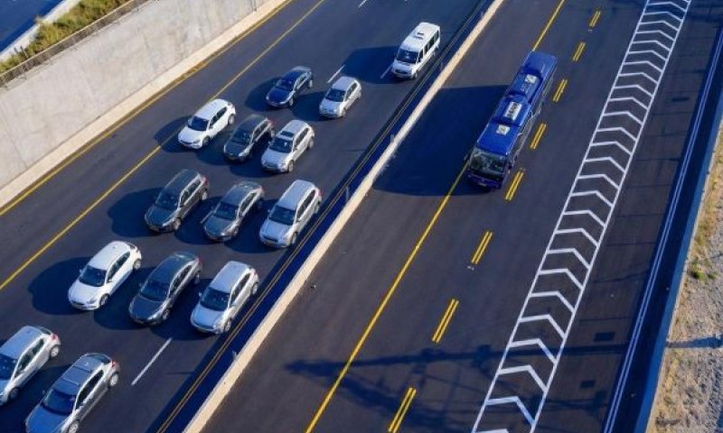 הסעית בנתיב המהיר [צילום: דוברות נתיבי איילון/קאסקי הפקות]
