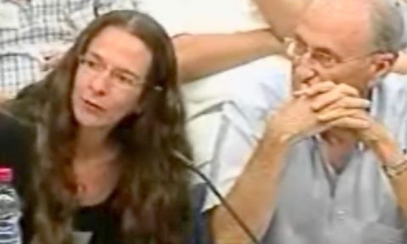 המשנה למנכ''ל התחבורה אלכס לנגר ורותי אמיר מנתיבי איילון [צילום: מן הטלוויזיה]