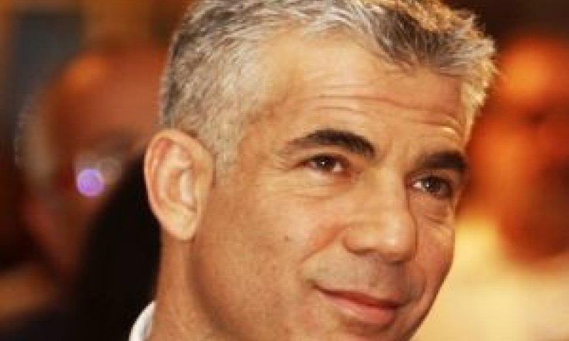 לפיד. נגד חרמות [צילום: פלאש 90]