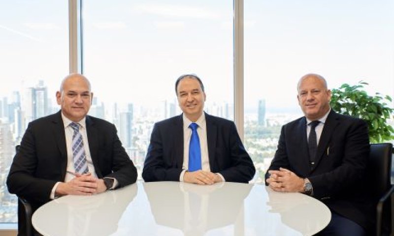 100 עורכי דין [צילום: סיגל סבן]