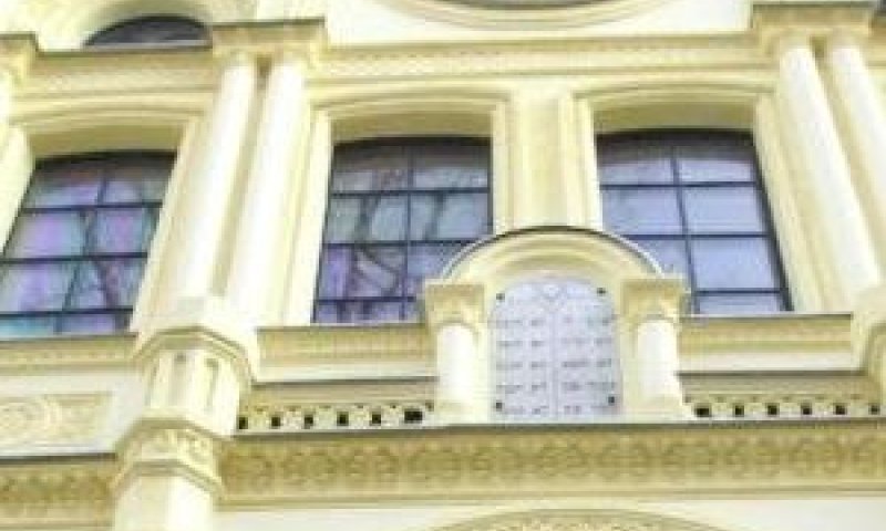 בית כנסת יהודי בורשה [צילום: AP]
