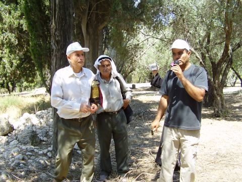 פליטי עמואס [עומר כרמון]
