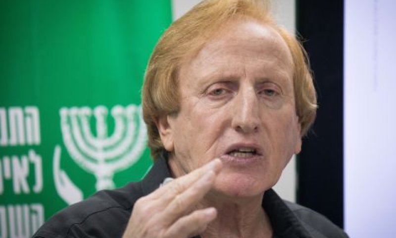 שרגא. ביקש להחליף את השופטת [צילום: יונתן זינדל, פלאש 90]